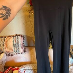 girlfriend collective flare leggings